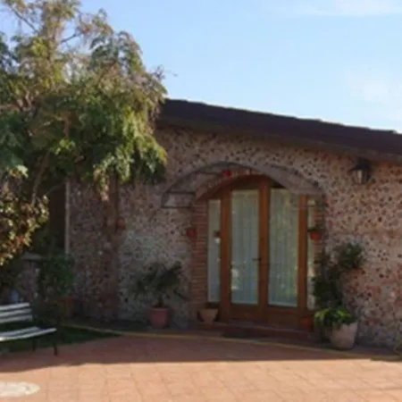 Pingitore Farm stay *