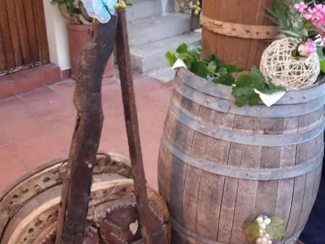 Pingitore בית חווה Luzzi