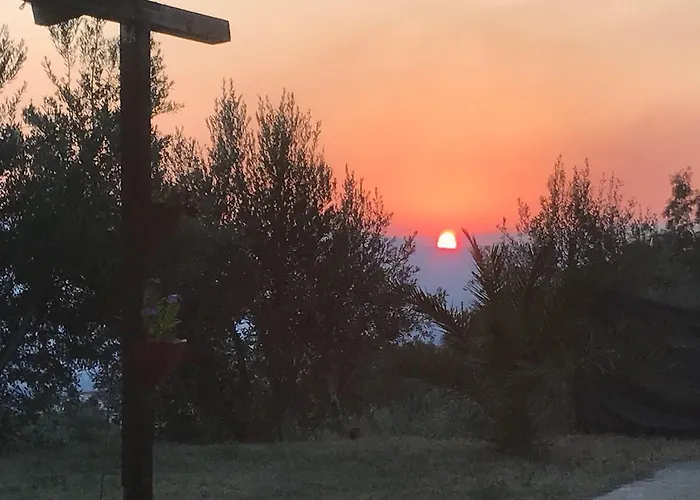 农家乐 Pingitore Luzzi