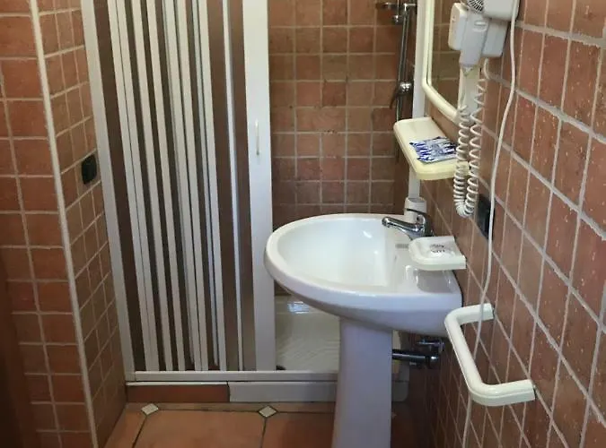 Pingitore בית חווה Luzzi